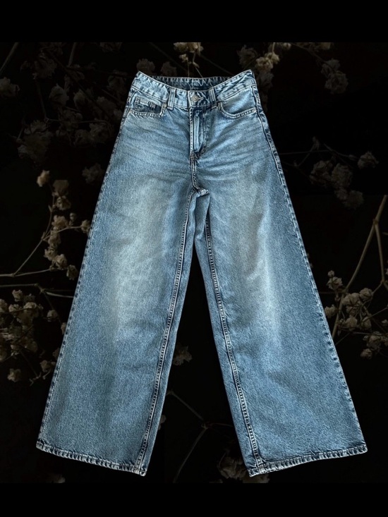H&M Denim - Wide Leg Light Blue Denim Jeans - Classic Casual Fit